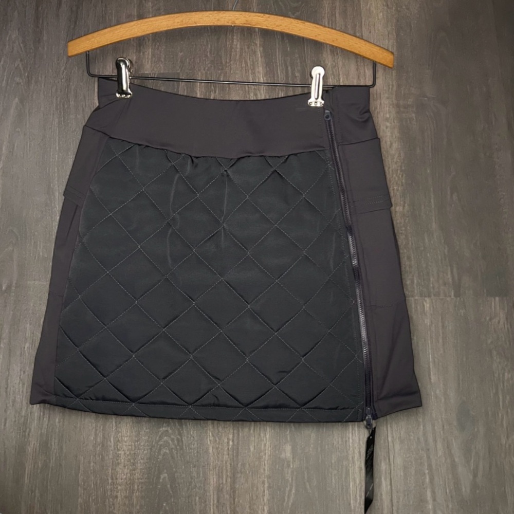 NWT Jack Smith Gray Quilted Mini Skirt Size‎ Small